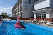 Грибівка, база відпочинку, басейн, Софія